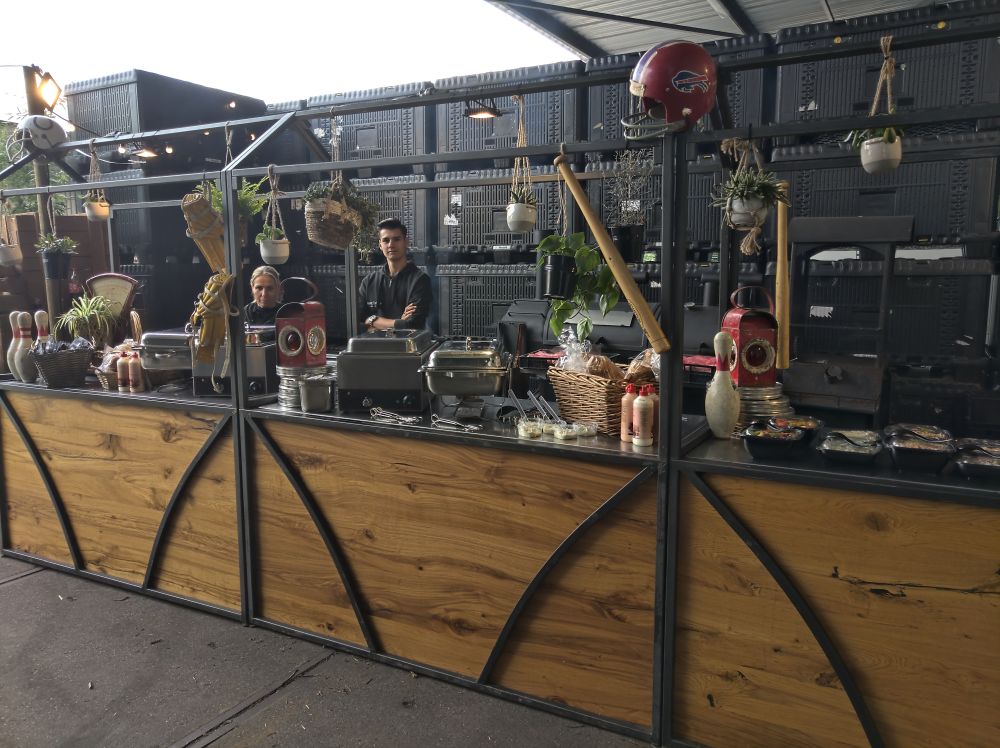 bruin-cafe-20191005-164044