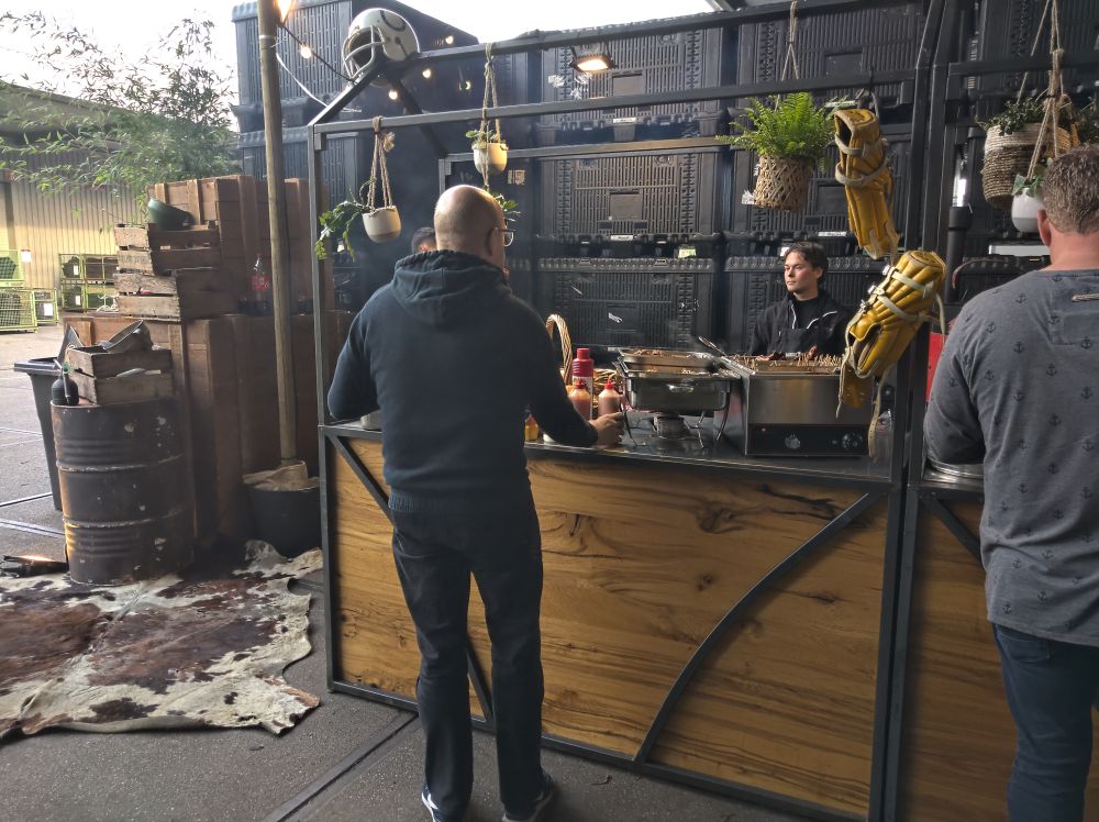 bruin-cafe-20191005-173904